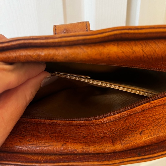 Leather crossbody purse - Picture 8 of 11